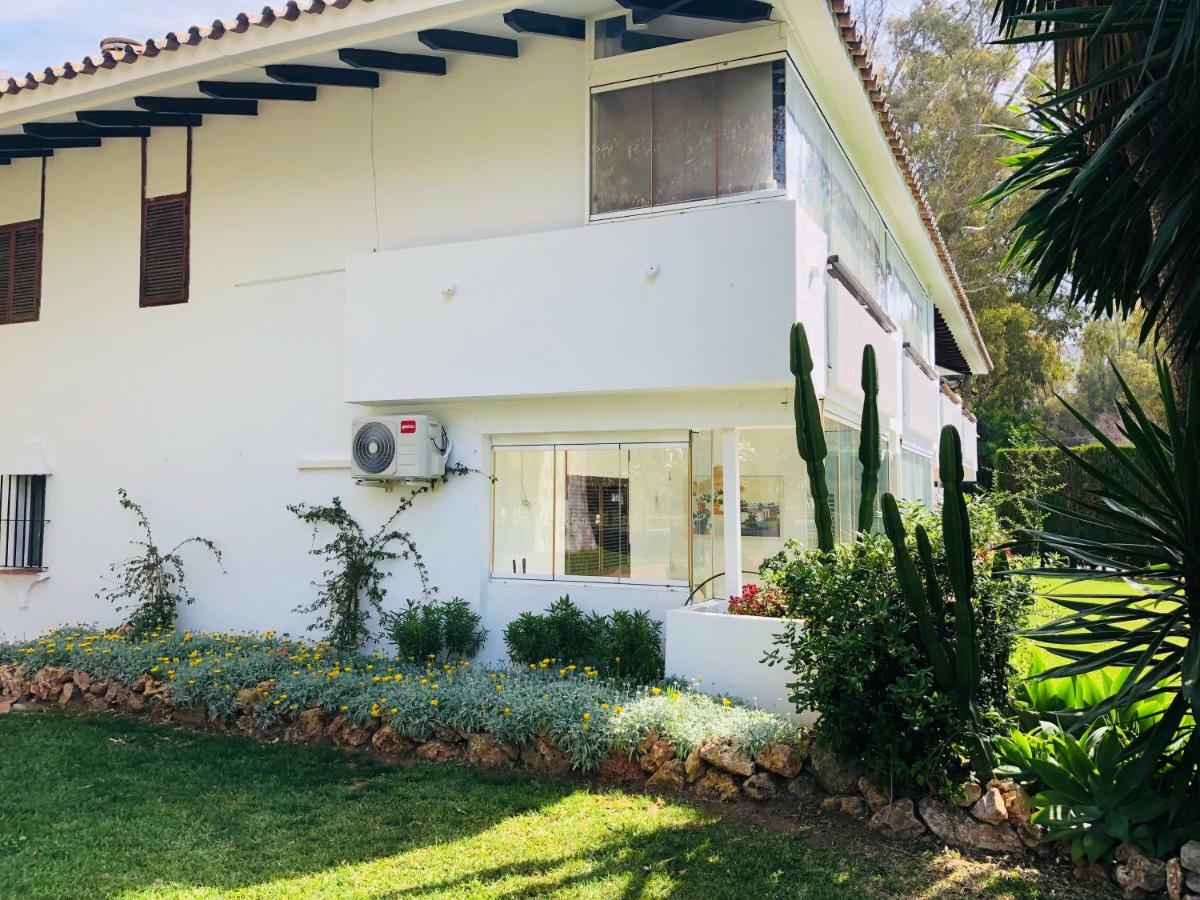 Puerto Banus Apartamento Flores Marbella Luaran gambar